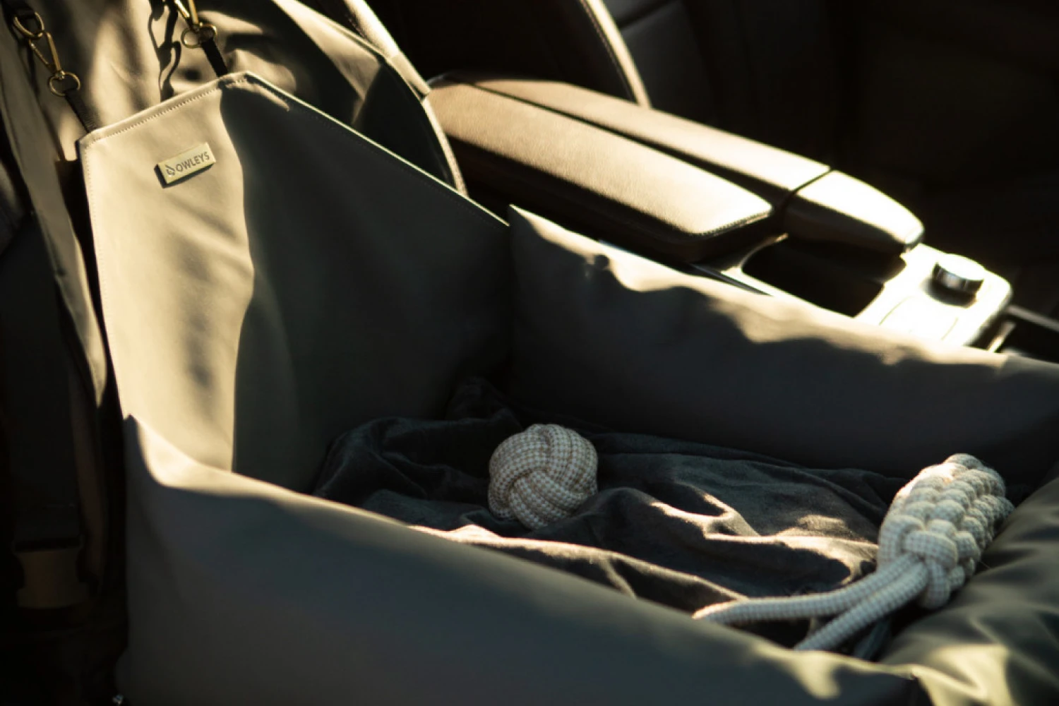 Jeep Compass Dog Car Seat for Basenjis